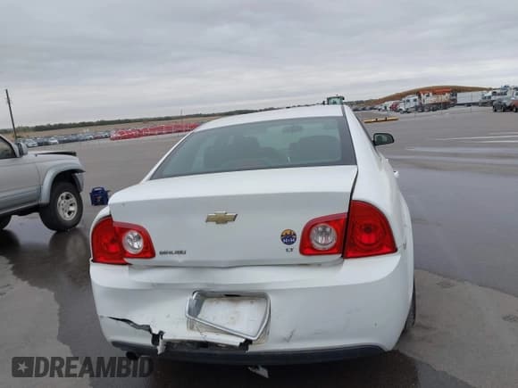 ✅ 2009 Chevrolet Malibu 1LT • VIN: 1G1ZH57B594273499 • Lot: 43488908. Listed on IAAI with 156,946 mi. Free auction sales archive from the USA and detailed vehicle history report at DreamBid. Image 16.