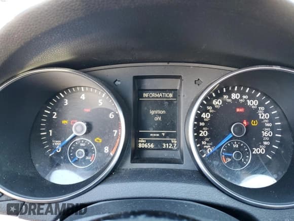 ✅ 2012 Volkswagen Golf R w/Sunroof & Navi • VIN: WVWPF7AJ3CW309198 • Лот: 87939775. Опубликован ранее на Copart с пробегом 80 656 миль. Бесплатный доступ к архиву аукционных продаж из США и подробный отчёт об истории автомобиля на DreamBid. Изображение 9.