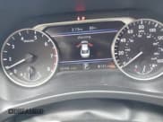 ✅ 2024 Nissan Sentra SR • VIN: 3N1AB8DV9RY210136 • Lot: 43014926. Wystawiony na IAAI z przebiegiem 32 109 mil. Bezpłatny archiwum sprzedaży aukcyjnych z USA i szczegółowy raport historii pojazdu na DreamBid. Zdjęcie 7.