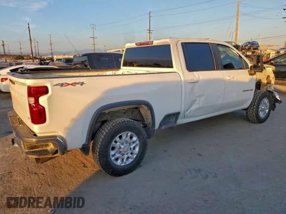 ✅ 2021 Chevrolet Silverado 2500HD LT • VIN: 1GC1YNEY5MF311502 • Лот: 95720085. Опубликован ранее на Copart с пробегом 112 836 миль. Бесплатный доступ к архиву аукционных продаж из США и подробный отчёт об истории автомобиля на DreamBid. Изображение 3.
