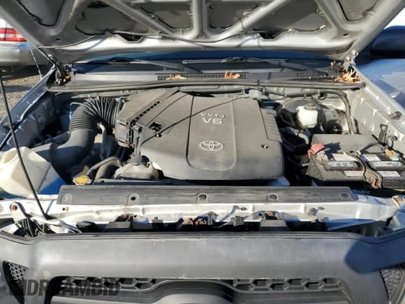 ✅ 2011 Toyota Tacoma • VIN: 3TMLU4EN6BM064329 • Lot: 87413675. Listed on Copart with 199,887 mi. Free auction sales archive from the USA and detailed vehicle history report at DreamBid. Image 11.