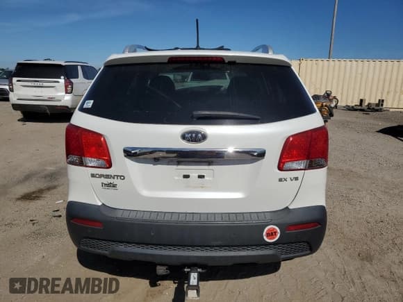 ✅ 2012 Kia Sorento EX • VIN: 5XYKUDA23CG229078 • Lot: 89669735. Listed on Copart with 168,259 mi. Free auction sales archive from the USA and detailed vehicle history report at DreamBid. Image 6.