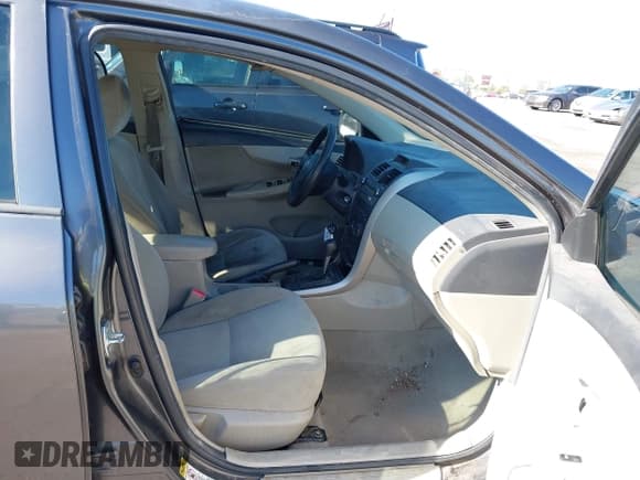 ✅ 2013 Toyota Corolla L • VIN: 5YFBU4EE9DP222489 • Lot: 43044003. Listed on IAAI with 237,489 mi. Free auction sales archive from the USA and detailed vehicle history report at DreamBid. Image 5.