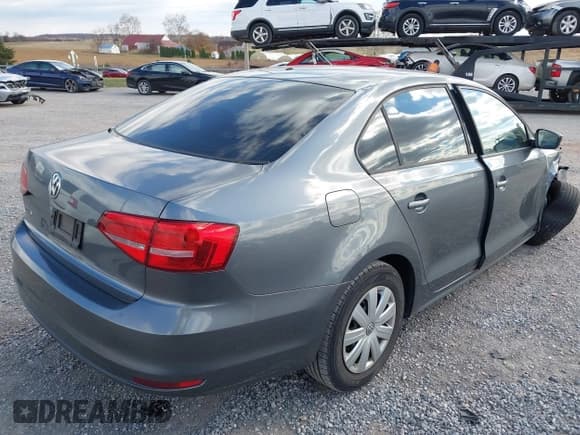 ✅ 2015 Volkswagen Jetta S • VIN: 3VW2K7AJ5FM244474 • Lot: 43683244. Listed on IAAI with 153,245 mi. Free auction sales archive from the USA and detailed vehicle history report at DreamBid. Image 4.