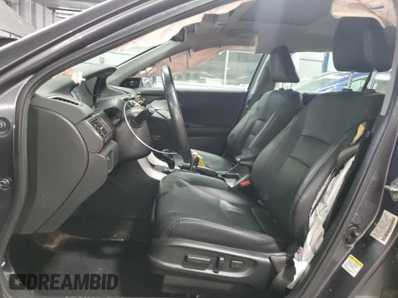 ✅ 2014 Honda Accord EX-L • VIN: 1HGCR2F80EA247310 • Lot: 82763755. Listed on Copart with 102,135 mi. Free auction sales archive from the USA and detailed vehicle history report at DreamBid. Image 7.