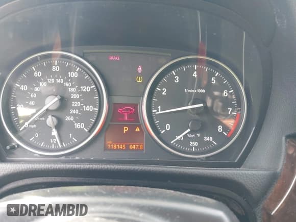 ✅ 2012 BMW 3 Series 328i • VIN: WBADW3C55CE824038 • Lot: 41225823. Listed on IAAI with 118,145 mi. Free auction sales archive from the USA and detailed vehicle history report at DreamBid. Image 7.