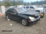 ✅ 2001 Mercedes-Benz C 230/260/280/320 • VIN: WDBRF61J71F072892 • Лот: 85146495. Опубликован ранее на Copart с пробегом Не указан. Бесплатный доступ к архиву аукционных продаж из США и подробный отчёт об истории автомобиля на DreamBid. Изображение 4.