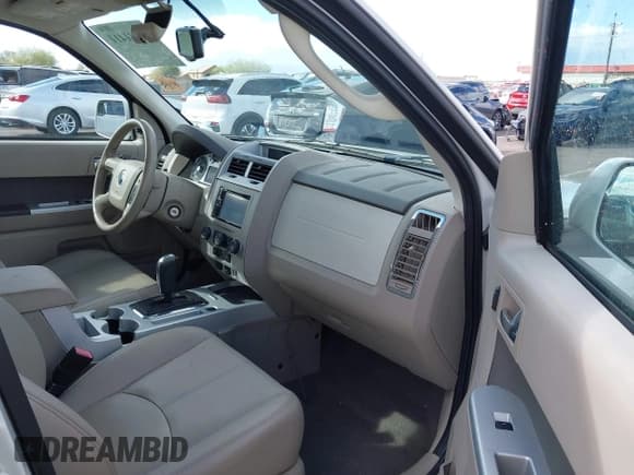 ✅ 2010 Mercury Mariner Premier • VIN: 4M2CN9HG6AKJ21345 • Lot: 41781411. Wystawiony na IAAI z przebiegiem 76 430 mil. Bezpłatny archiwum sprzedaży aukcyjnych z USA i szczegółowy raport historii pojazdu na DreamBid. Zdjęcie 5.