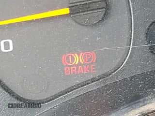 2004 Chevrolet Silverado 1500 Work Truck с VIN 1GCEC14X64Z185246, выставлен на аукционе IAAI как лот 42679233 с пробегом 43 270 миль миль и . История ставок и продаж доступна на DreamBid. Изображение 1.