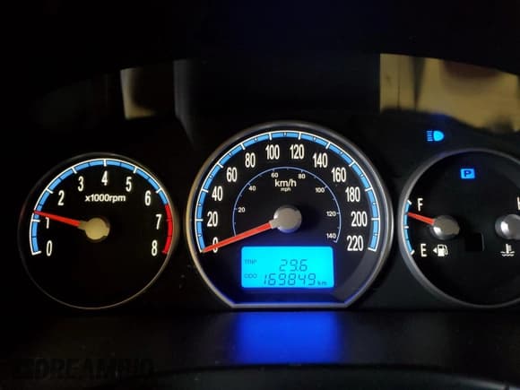 ✅ 2009 Hyundai Santa Fe GL • VIN: 5NMSG73E09H255832 • Lot: 71076294. Listed on Copart with 169,849 mi. Free auction sales archive from the USA and detailed vehicle history report at DreamBid. Image 9.