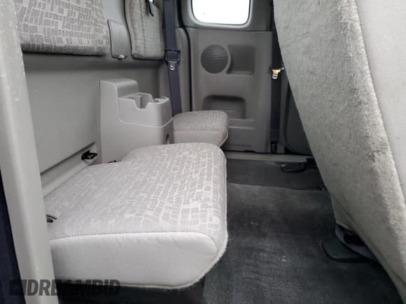 ✅ 2008 Isuzu i-Series S • VIN: 1GGCS199888700780 • Lot: 52463685. Listed on Copart with 125,148 mi. Free auction sales archive from the USA and detailed vehicle history report at DreamBid. Image 11.