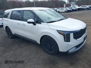 ✅ 2025 Kia Carnival LXS • VIN: KNDNB5K30S6472090 • Lot: 42043588. Listed on IAAI with 5,681 mi. Free auction sales archive from the USA and detailed vehicle history report at DreamBid. Image 1.