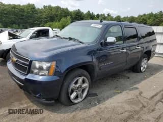 ✅ 2007 Chevrolet Suburban LT • VIN: 1GNFK16307J270031 • Lot: 67089014. Wystawiony na Copart z przebiegiem 221 448 mil. Bezpłatny archiwum sprzedaży aukcyjnych z USA i szczegółowy raport historii pojazdu na DreamBid. Zdjęcie 1.