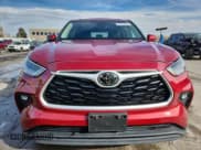 ✅ 2021 Toyota Highlander LE • VIN: 5TDBZRBH3MS534294 • Lot: 91676525. Listed on Copart with 37,707 mi. Free auction sales archive from the USA and detailed vehicle history report at DreamBid. Image 5.