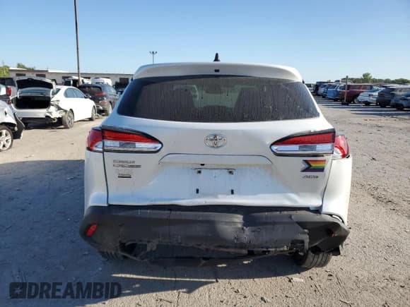✅ 2022 Toyota Corolla Cross L • VIN: 7MUAAABGXNV012927 • Lot: 70080245. Listed on Copart with 80,555 mi. Free auction sales archive from the USA and detailed vehicle history report at DreamBid. Image 6.
