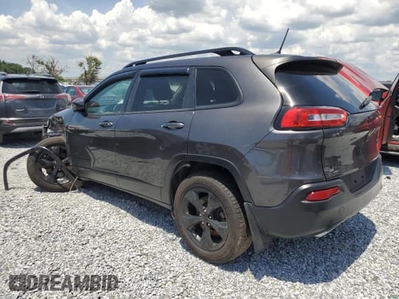 ✅ 2015 Jeep Cherokee Latitude • VIN: 1C4PJMCS2FW774367 • Lot: 64475165. Wystawiony na Copart z przebiegiem 178 384 mil. Bezpłatny archiwum sprzedaży aukcyjnych z USA i szczegółowy raport historii pojazdu na DreamBid. Zdjęcie 2.