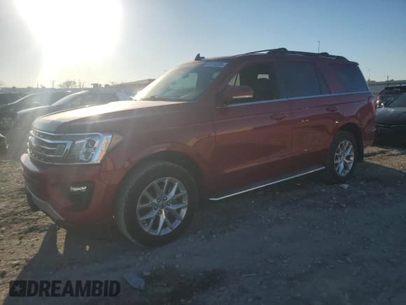 ✅ 2021 Ford Expedition XLT • VIN: 1FMJU1JT4MEA15760 • Lot: 91173225. Listed on Copart with 52,963 mi. Free auction sales archive from the USA and detailed vehicle history report at DreamBid. Image 1.