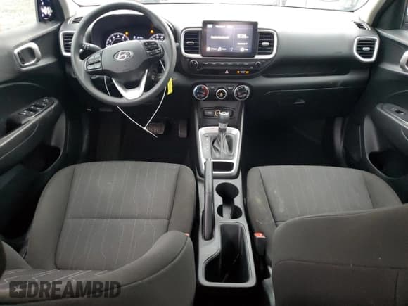 ✅ 2022 Hyundai Venue SE • VIN: KMHRB8A3XNU197635 • Lot: 83197144. Listed on Copart with 56,207 mi. Free auction sales archive from the USA and detailed vehicle history report at DreamBid. Image 8.