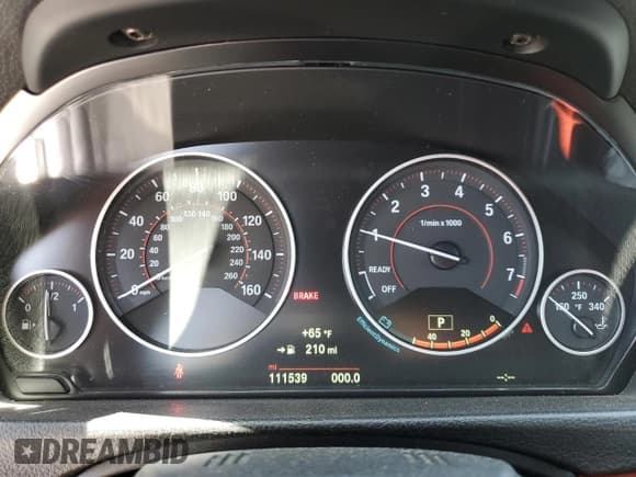 ✅ 2015 BMW 4 Series 428i • VIN: WBA3V7C58F5A24217 • Lot: 59216355. Wystawiony na Copart z przebiegiem 111 539 mil. Bezpłatny archiwum sprzedaży aukcyjnych z USA i szczegółowy raport historii pojazdu na DreamBid. Zdjęcie 9.