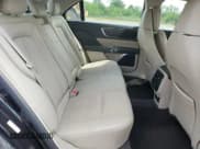 ✅ 2019 Lincoln Continental Select • VIN: 1LN6L9TK3K5603772 • Lot: 63693145. Wystawiony na Copart z przebiegiem 62 763 mil. Bezpłatny archiwum sprzedaży aukcyjnych z USA i szczegółowy raport historii pojazdu na DreamBid. Zdjęcie 10.