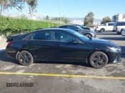 ✅ 2022 Hyundai Elantra SEL • VIN: 5NPLS4AG0NH076239 • Lot: 43497614. Listed on IAAI with 43,098 mi. Free auction sales archive from the USA and detailed vehicle history report at DreamBid. Image 13.