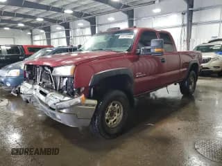 ✅ 2004 Chevrolet Silverado 2500HD LS • VIN: 1GCHK29244E377940 • Lot: 65015565. Listed on Copart with 231,154 mi. Free auction sales archive from the USA and detailed vehicle history report at DreamBid. Image 1.