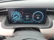 ✅ 2024 Hyundai Tucson Limited • VIN: KM8JECD12RU156309 • Lot: 78280274. Wystawiony na Copart z przebiegiem 12 796 mil. Bezpłatny archiwum sprzedaży aukcyjnych z USA i szczegółowy raport historii pojazdu na DreamBid. Zdjęcie 9.