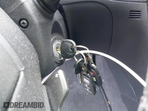 ✅ 2013 Hyundai Genesis Coupe 2.0T • VIN: KMHHT6KD6DU112938 • Лот: 43410309. Опубликован ранее на IAAI с пробегом 213 577 миль. Бесплатный доступ к архиву аукционных продаж из США и подробный отчёт об истории автомобиля на DreamBid. Изображение 11.