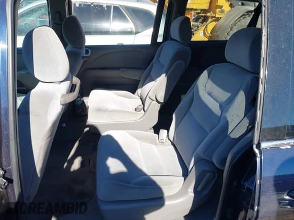 ✅ 2008 Honda Odyssey LX • VIN: 5FNRL38208B022535 • Lot: 43552929. Wystawiony na IAAI z przebiegiem 148 774 mil. Bezpłatny archiwum sprzedaży aukcyjnych z USA i szczegółowy raport historii pojazdu na DreamBid. Zdjęcie 8.