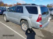 ✅ 2005 Toyota 4Runner Limited • VIN: JTEZU17R858040188 • Лот: 43660606. Опубликован ранее на IAAI с пробегом 228 193 миль. Бесплатный доступ к архиву аукционных продаж из США и подробный отчёт об истории автомобиля на DreamBid. Изображение 3.