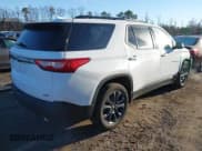 ✅ 2021 Chevrolet Traverse RS • VIN: 1GNEVJKW3MJ196683 • Lot: 41822299. Wystawiony na IAAI z przebiegiem 48 351 mil. Bezpłatny archiwum sprzedaży aukcyjnych z USA i szczegółowy raport historii pojazdu na DreamBid. Zdjęcie 4.
