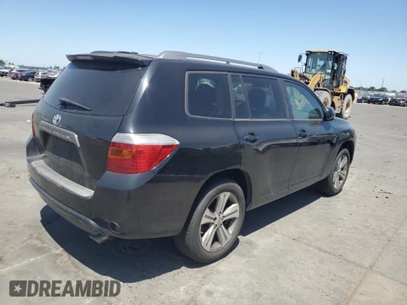 ✅ 2010 Toyota Highlander Sport • VIN: 5TDXK3EH8AS001503 • Лот: 58445245. Опубликован ранее на Copart с пробегом 343 982 миль. Бесплатный доступ к архиву аукционных продаж из США и подробный отчёт об истории автомобиля на DreamBid. Изображение 3.