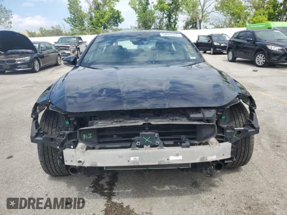 ✅ 2019 Genesis G70 Advanced • VIN: KMTG34LE2KU014662 • Lot: 54937865. Listed on Copart with 77,111 mi. Free auction sales archive from the USA and detailed vehicle history report at DreamBid. Image 5.