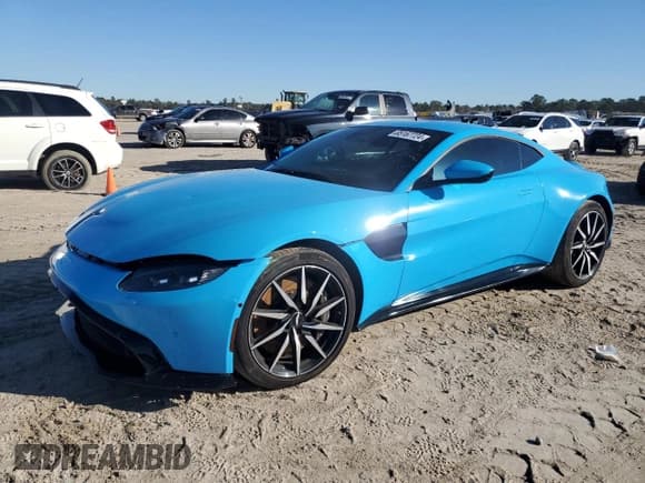 ✅ 2020 Aston Martin Vantage • VIN: SCFSMGAW8LGN02874 • Lot: 85167724. Wystawiony na Copart z przebiegiem 40 848 mil. Bezpłatny archiwum sprzedaży aukcyjnych z USA i szczegółowy raport historii pojazdu na DreamBid. Zdjęcie 1.