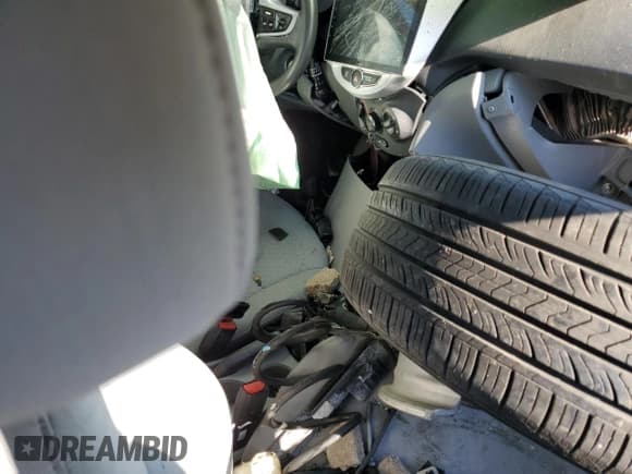 ✅ 2014 Hyundai Accent SE • VIN: KMHCU5AE9EU176128 • Лот: 69928794. Опубликован ранее на Copart с пробегом Не указан. Бесплатный доступ к архиву аукционных продаж из США и подробный отчёт об истории автомобиля на DreamBid. Изображение 8.