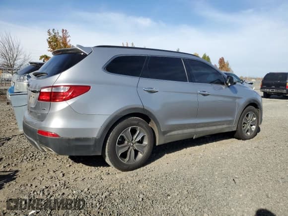 ✅ 2016 Hyundai Santa Fe SE • VIN: KM8SMDHF3GU157355 • Лот: 90012745. Опубликован ранее на Copart с пробегом 135 392 миль. Бесплатный доступ к архиву аукционных продаж из США и подробный отчёт об истории автомобиля на DreamBid. Изображение 3.