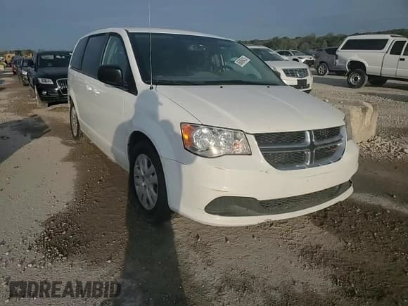 ✅ 2018 Dodge Grand Caravan SE • VIN: 2C4RDGBG5JR129843 • Lot: 86069435. Wystawiony na Copart z przebiegiem 162 613 mil. Bezpłatny archiwum sprzedaży aukcyjnych z USA i szczegółowy raport historii pojazdu na DreamBid. Zdjęcie 14.