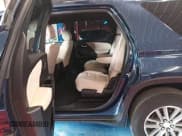 ✅ 2022 Chevrolet Traverse LT Cloth • VIN: 1GNEVGKW3NJ179032 • Lot: 42433832. Wystawiony na IAAI z przebiegiem 88 541 mil. Bezpłatny archiwum sprzedaży aukcyjnych z USA i szczegółowy raport historii pojazdu na DreamBid. Zdjęcie 1.