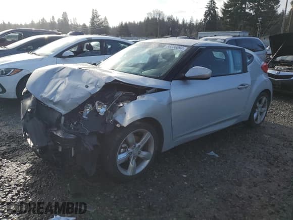 ✅ 2014 Hyundai Veloster • VIN: KMHTC6AD7EU216111 • Lot: 86656094. Wystawiony na Copart z przebiegiem 59 885 mil. Bezpłatny archiwum sprzedaży aukcyjnych z USA i szczegółowy raport historii pojazdu na DreamBid. Zdjęcie 1.