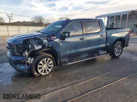 ✅ 2022 Chevrolet Silverado 1500 RST • VIN: 1GCUYEED2NZ234971 • Lot: 92379515. Wystawiony na Copart z przebiegiem 57 586 mil. Bezpłatny archiwum sprzedaży aukcyjnych z USA i szczegółowy raport historii pojazdu na DreamBid. Zdjęcie 1.