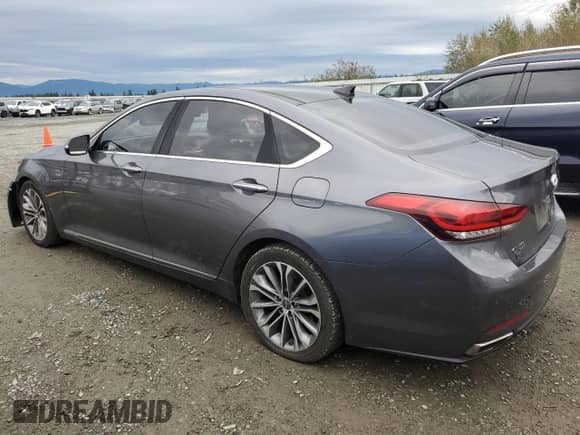 2015 Hyundai Genesis 3.8L with VIN KMHGN4JE7FU070187, listed as a Copart auction lot 71596664 with 130,750 mi miles and Clean title. Bid and sale history available at DreamBid. Image 2.