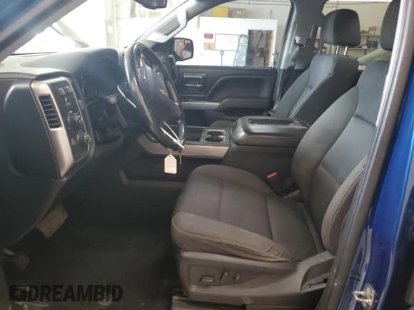 ✅ 2018 Chevrolet Silverado 1500 LT • VIN: 3GCUKREC2JG296493 • Лот: 81932875. Опубликован ранее на Copart с пробегом 95 948 миль. Бесплатный доступ к архиву аукционных продаж из США и подробный отчёт об истории автомобиля на DreamBid. Изображение 7.