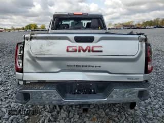 ✅ 2022 GMC Sierra 3500 • VIN: 1GT49TEY3NF288088 • Lot: 75872934. Wystawiony na Copart z przebiegiem 35 303 mil. Bezpłatny archiwum sprzedaży aukcyjnych z USA i szczegółowy raport historii pojazdu na DreamBid. Zdjęcie 6.