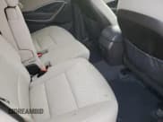 ✅ 2017 Hyundai Santa Fe 2.4L • VIN: 5XYZUDLB8HG387130 • Лот: 80882123. Опубликован ранее на Copart с пробегом 62 019 миль. Бесплатный доступ к архиву аукционных продаж из США и подробный отчёт об истории автомобиля на DreamBid. Изображение 11.