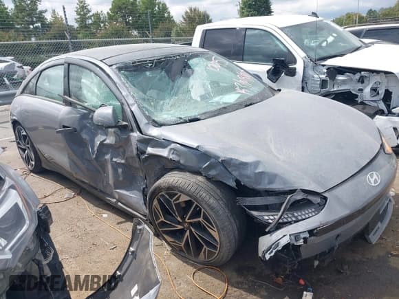 ✅ 2023 Hyundai Ioniq 6 Limited • VIN: KMHM54AA9PA021995 • Лот: 43240838. Опубликован ранее на IAAI с пробегом 17 562 миль. Бесплатный доступ к архиву аукционных продаж из США и подробный отчёт об истории автомобиля на DreamBid. Изображение 13.