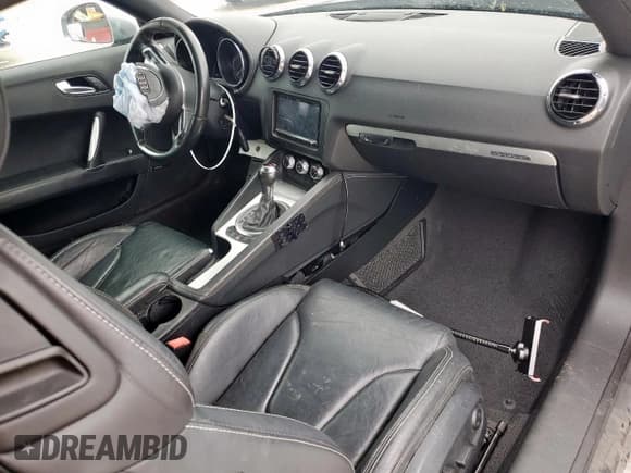 ✅ 2011 Audi TTS 2.0T Prestige • VIN: TRUK1AFK7B1001895 • Lot: 55244455. Listed on Copart with 126,119 mi. Free auction sales archive from the USA and detailed vehicle history report at DreamBid. Image 8.