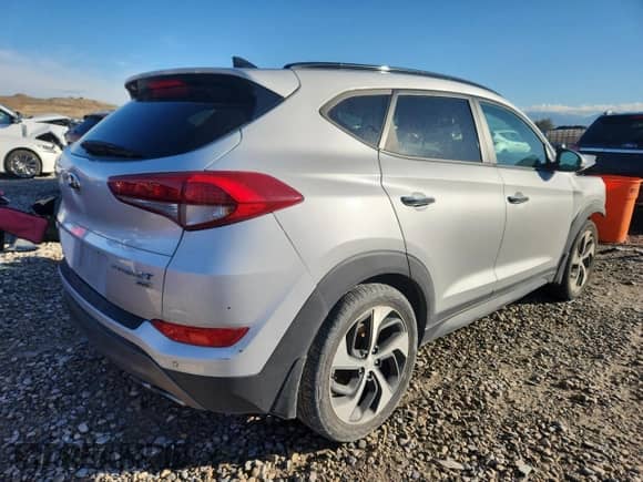 2016 Hyundai Tucson Sport с VIN KM8J3CA28GU139658, выставлен на аукционе Copart как лот 85143115 с пробегом 80 822 миль миль и Списание • Salvage title. История ставок и продаж доступна на DreamBid. Изображение 3.