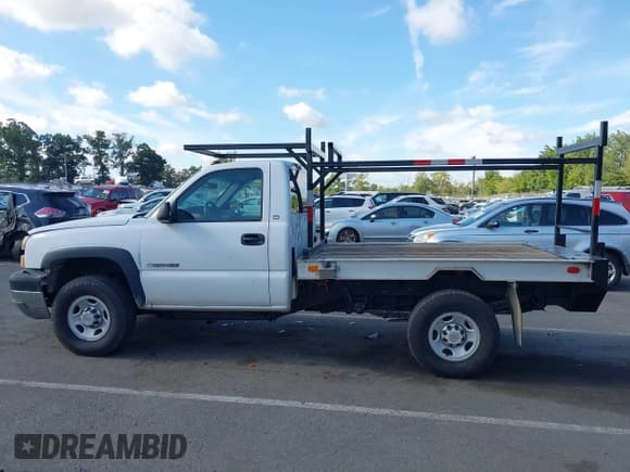 ✅ 2004 Chevrolet Silverado 2500HD Work Truck • VIN: 1GCHK24U74E231542 • Лот: 43123200. Опубликован ранее на IAAI с пробегом 191 776 миль. Бесплатный доступ к архиву аукционных продаж из США и подробный отчёт об истории автомобиля на DreamBid. Изображение 14.