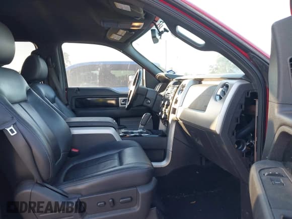 ✅ 2011 Ford F-150 XLT • VIN: 1FTFW1CFXBKD56171 • Lot: 43908299. Listed on IAAI with 223,872 mi. Free auction sales archive from the USA and detailed vehicle history report at DreamBid. Image 5.