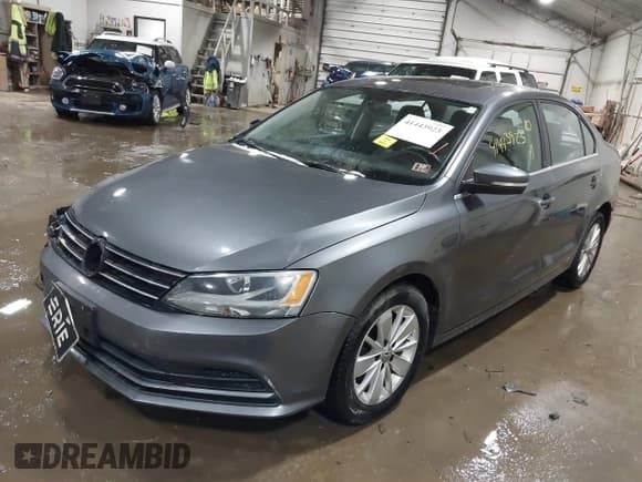 ✅ 2015 Volkswagen Jetta S • VIN: 3VWLA7AJ5FM420690 • Lot: 41443923. Listed on IAAI with 119,992 mi. Free auction sales archive from the USA and detailed vehicle history report at DreamBid. Image 17.